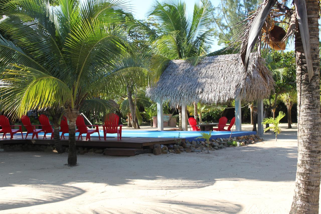 Lost Reef Resort Riversdale Bagian luar foto